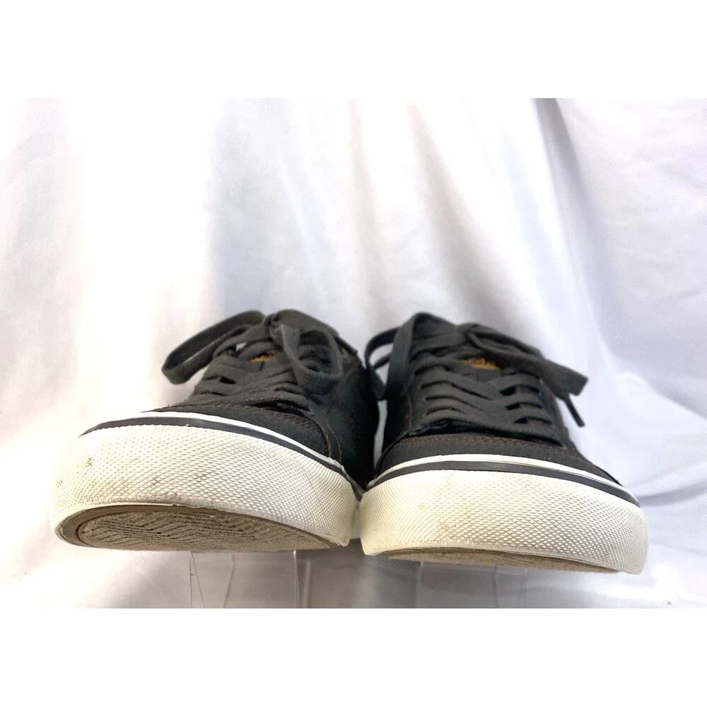 LEVI STRAUSS Men's Size 9,5 Sneaker Gray Faux Leather Lace Up Round Toe Low Top